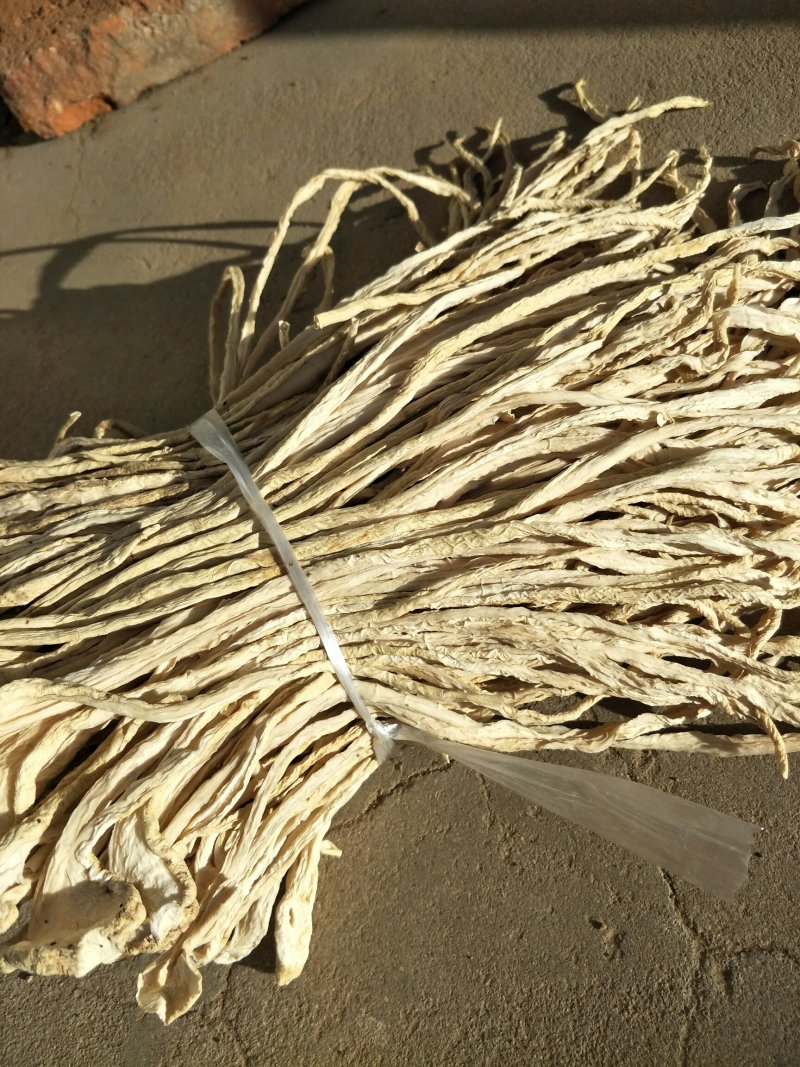 萝卜干！辽宁五把萝卜干大量有货条白价格便宜口感好欢迎咨询