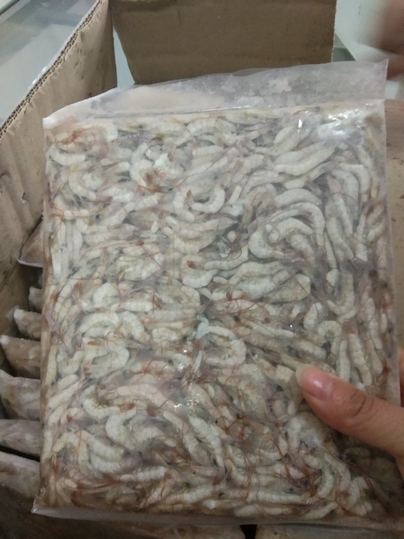 小河虾，物流方便，谁要联系我。