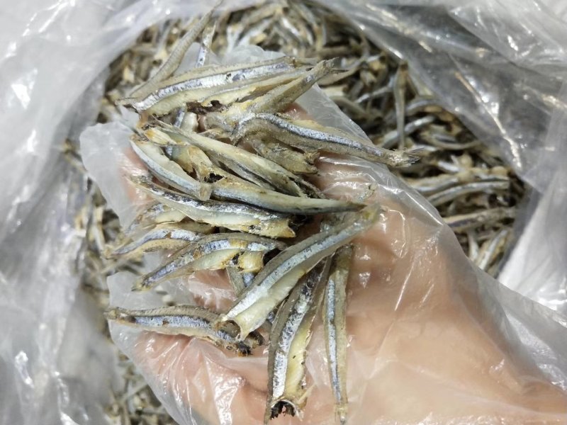 饶鱼仔，淡干小饶仔鱼，净重