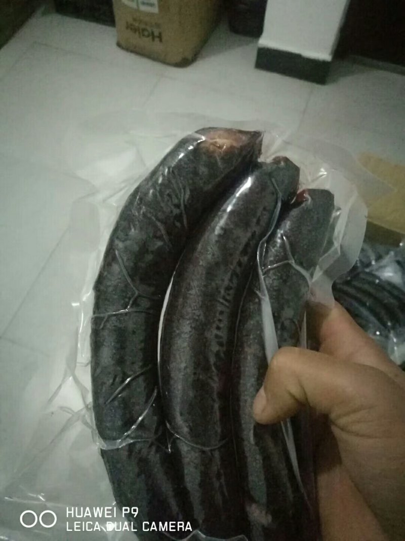 新鲜豆腐肠，香肠，