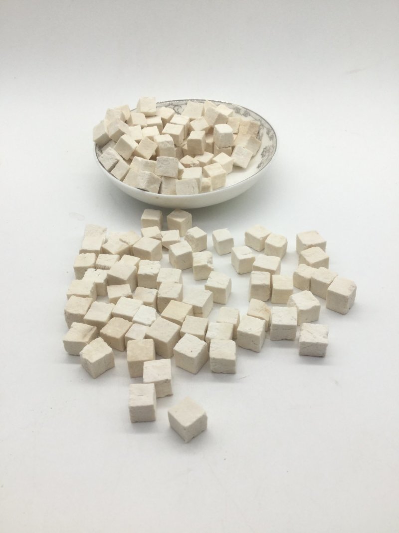 茯苓，中药材茯苓丁