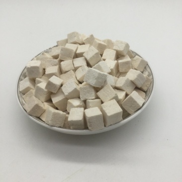茯苓，中药材茯苓丁