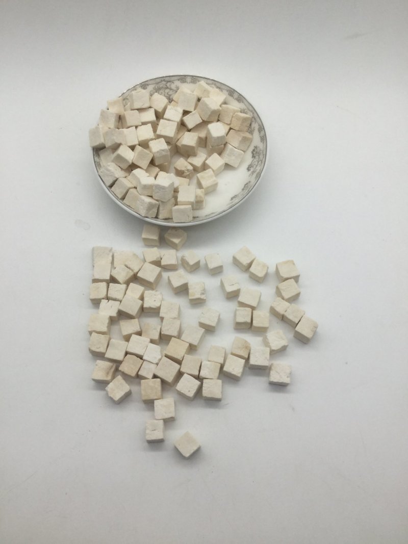 茯苓，中药材茯苓丁