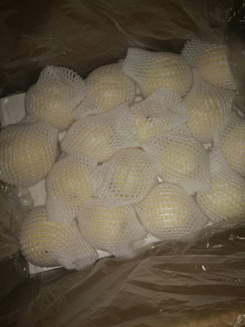 精品皇冠梨，筐装更实惠便宜，这里大量有货，物美价廉！