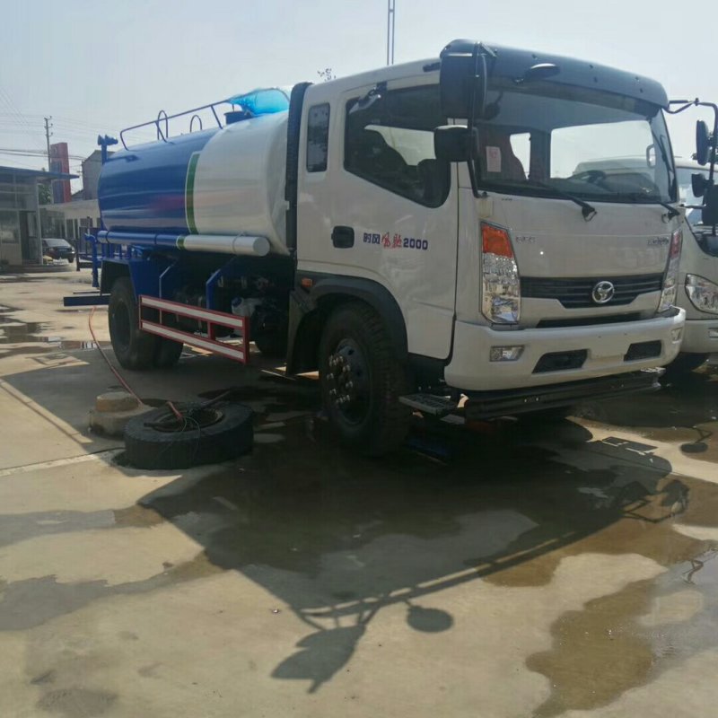 新能源环卫车消防车洒水车扫地车