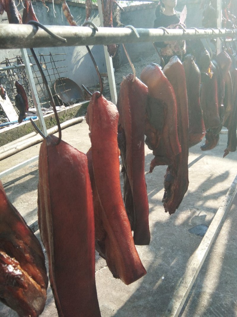 黑土猪腊肉香肠生鲜肉
