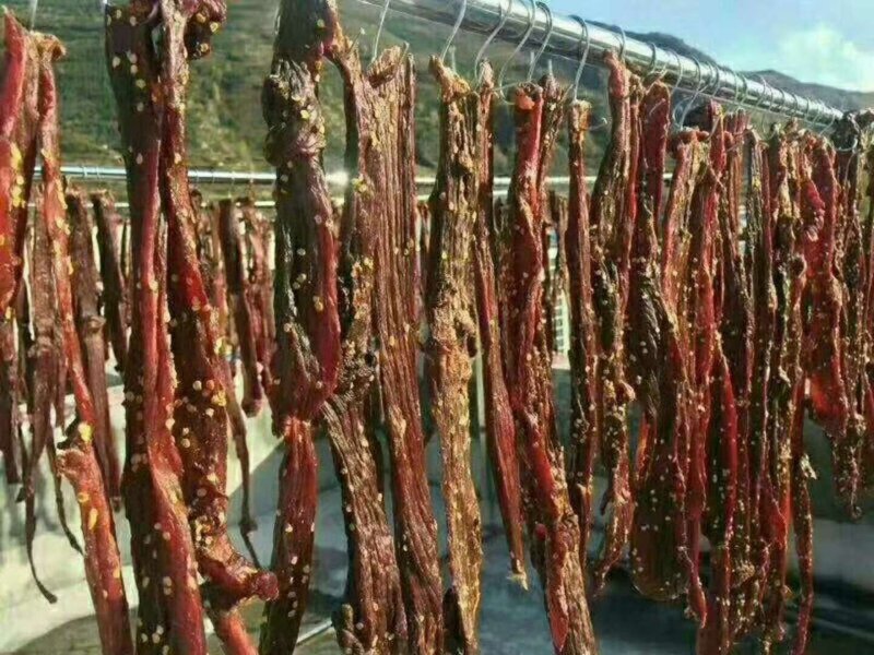 纯手工风干，牛肉干