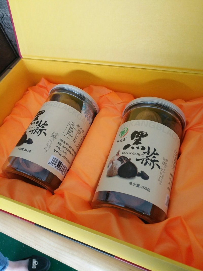 黑蒜发酵黑蒜精品黑蒜厂家直供，包邮，批发价优