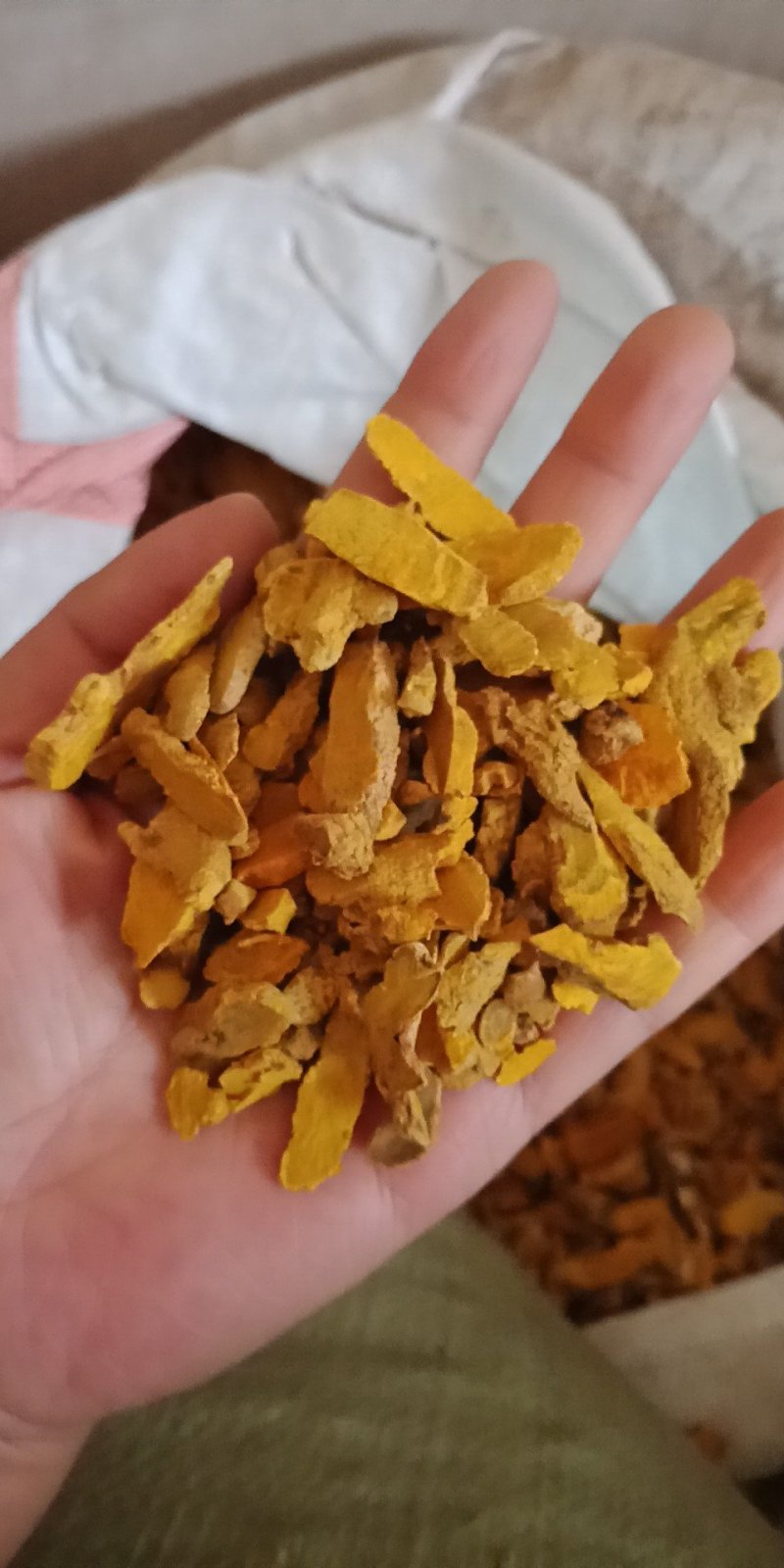 姜黄色姜黄统货批发各种中药材零售各种规格中药材
