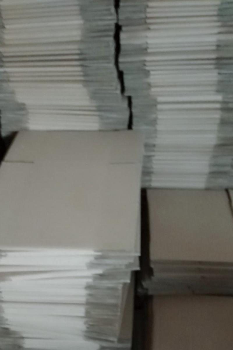 纸箱4号（350*190*230）现货自产可定做尺