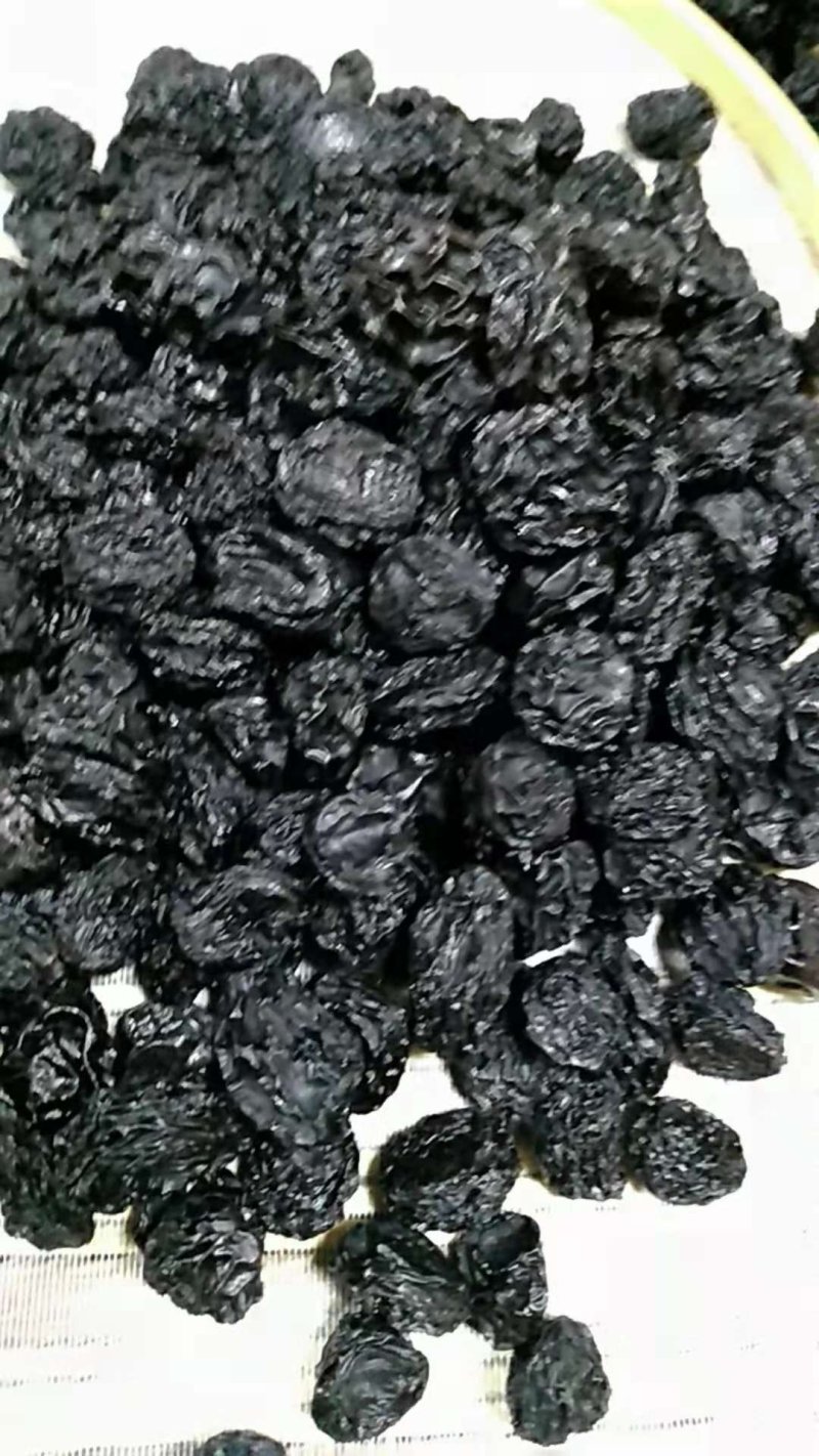 夏黑葡萄干