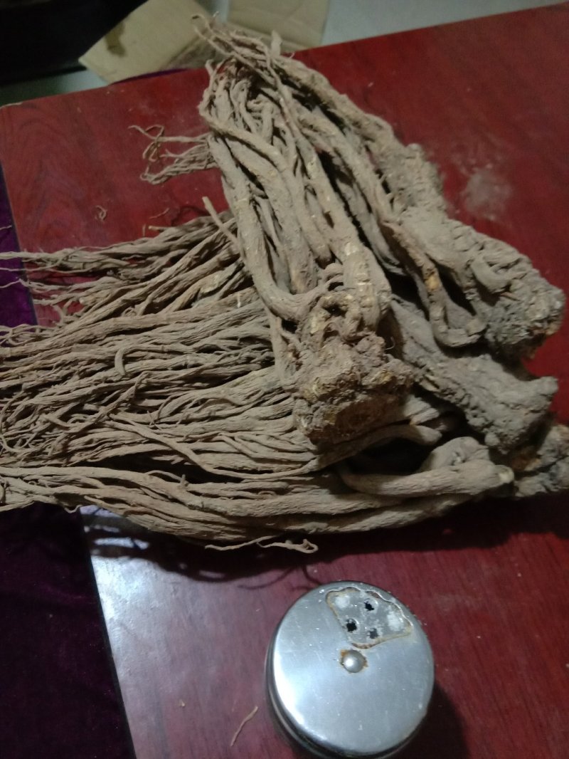 产地直销，甘肃漳县当归，当归大条，药厂，片子尾子，