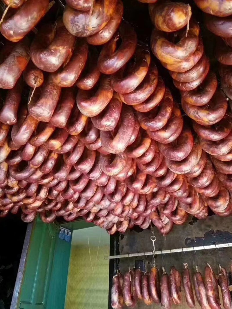 （熟）新疆伊犁熏马肉、熏马肠