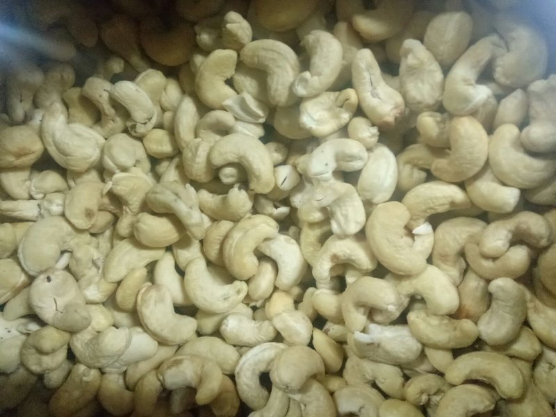 快递包邮精品越南w320去皮原味腰果