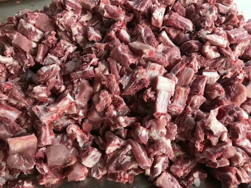 香肠腊肉，排骨
