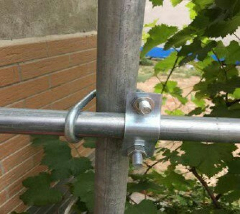 大棚零部件双u型十字卡抱箍卡子养殖棚专用十字卡环