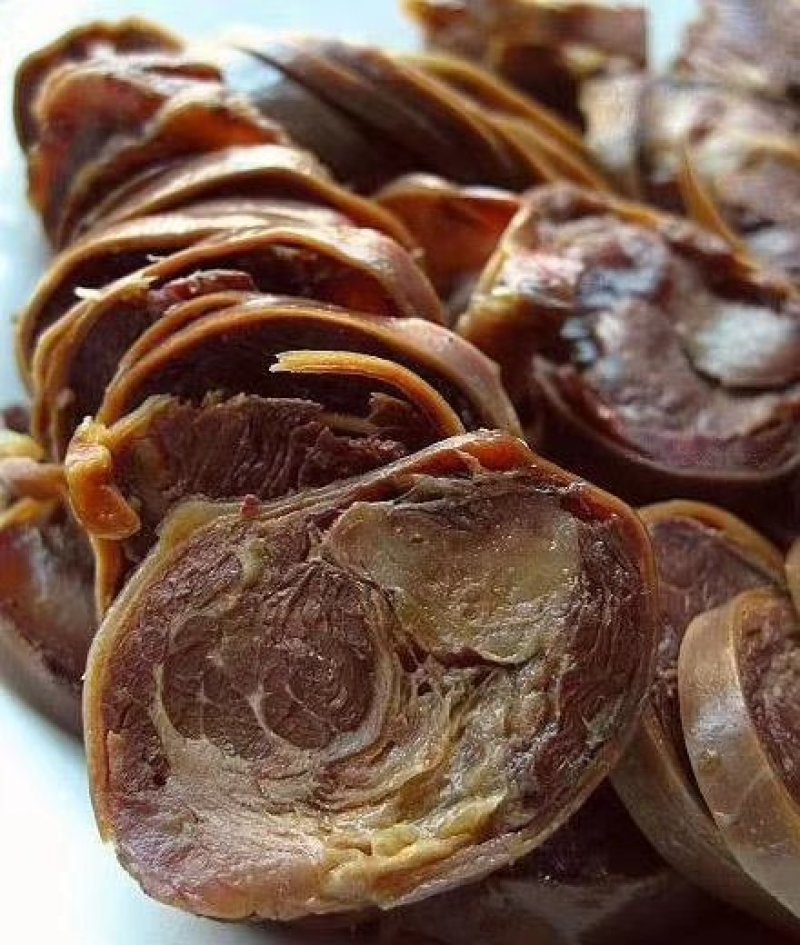 新疆伊犁熏马肉熏马肠