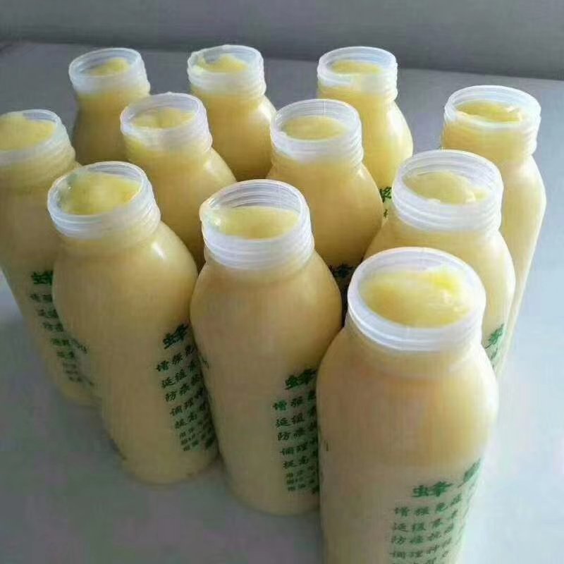 新疆伊犁草原蜂蜜蜂王浆