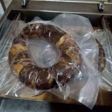 新疆纯手工熏马肉