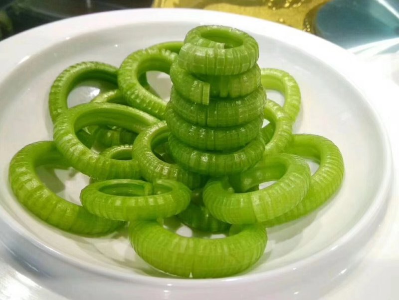 章丘鲍芹，酒店商超专供，大型章丘鲍芹专业合作社！