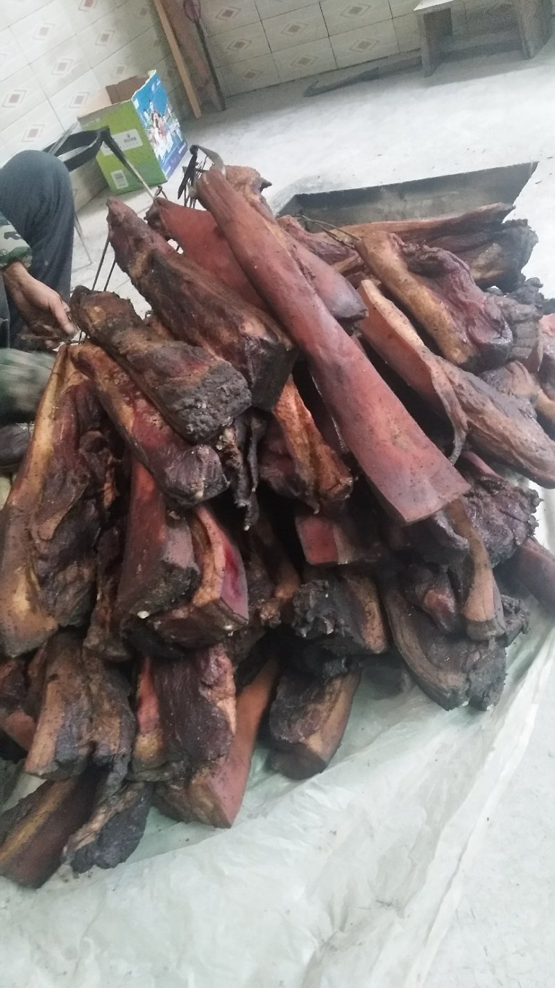 士猪腊肉