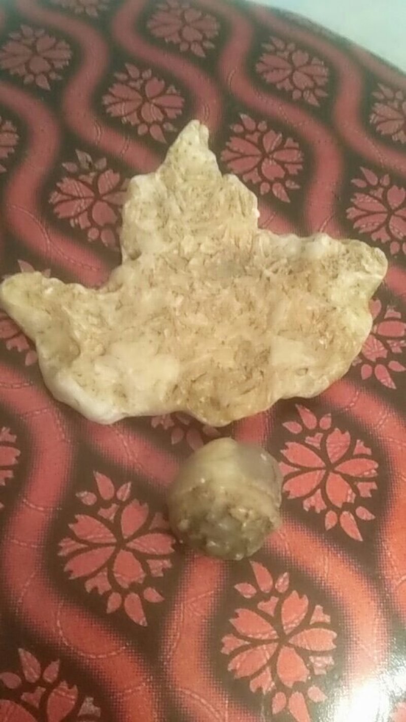 花架花盆书桌装饰石头