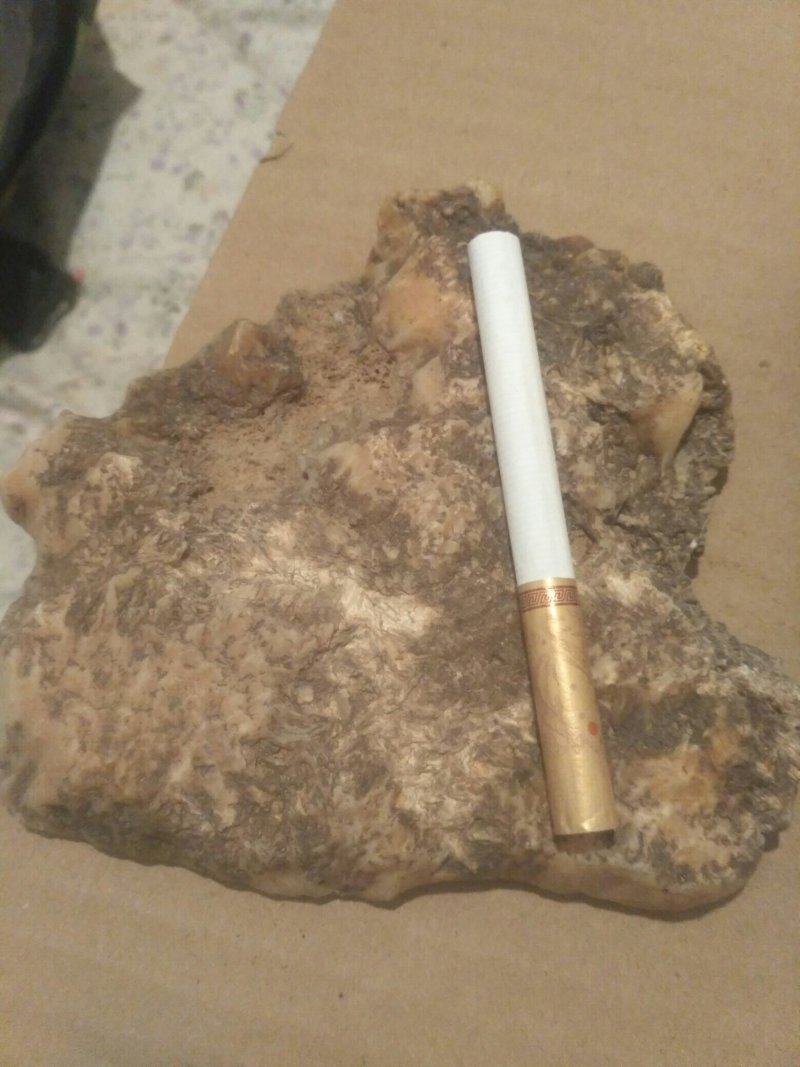 花架花盆书桌装饰石头