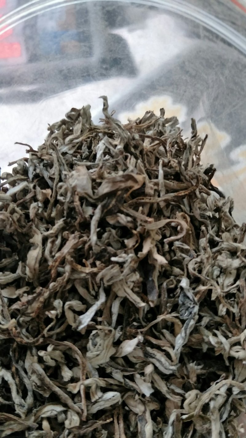 茶！白茶！老鹰茶！老林茶！大茶！红茶