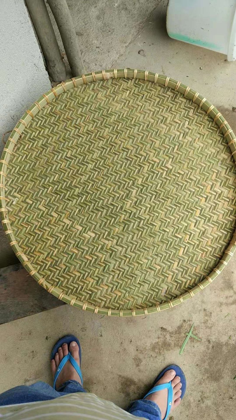 农用百货竹子两年以上，新鲜藤条绑扎，全手工编织，用经久耐