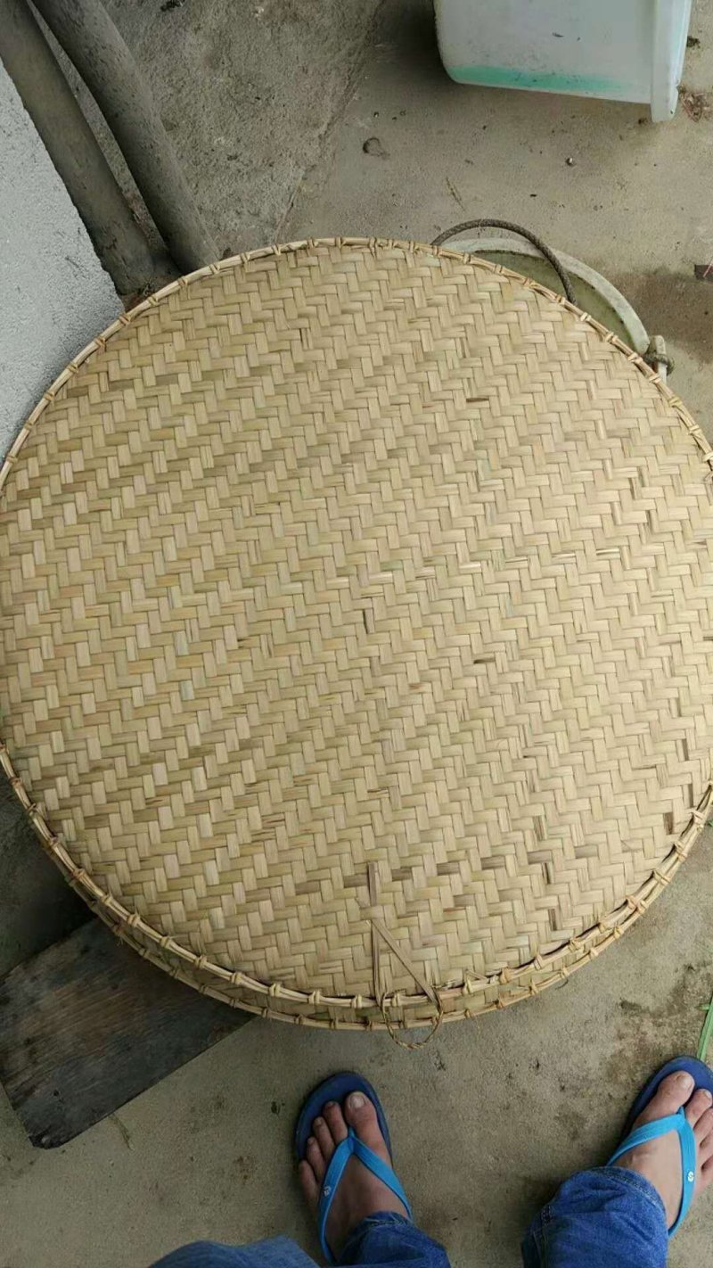农用百货竹子两年以上，新鲜藤条绑扎，全手工编织，用经久耐