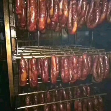 新疆伊犁熏马肉