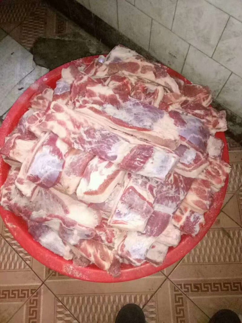 正中小凉山粮食猪精品腊肉