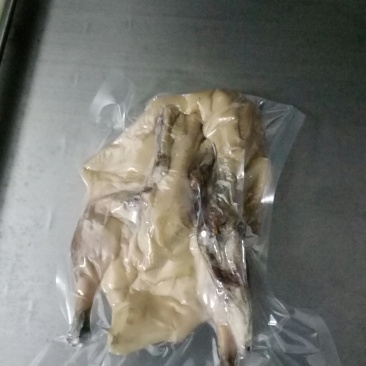 往流板鸭58一箱，一箱两只包邮，固始特产。