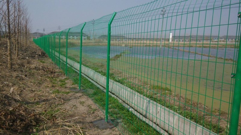 1.8*3米圈地围栏网护栏网铁丝网公路铁路护栏网