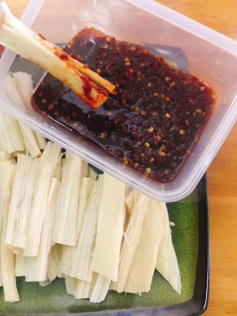 延边朝鲜族牛蹄筋，板筋！辣拌明太鱼，豆皮