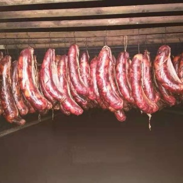 熏马肠熏马肉