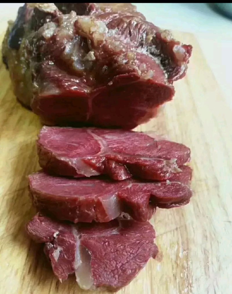 熏马肠熏马肉