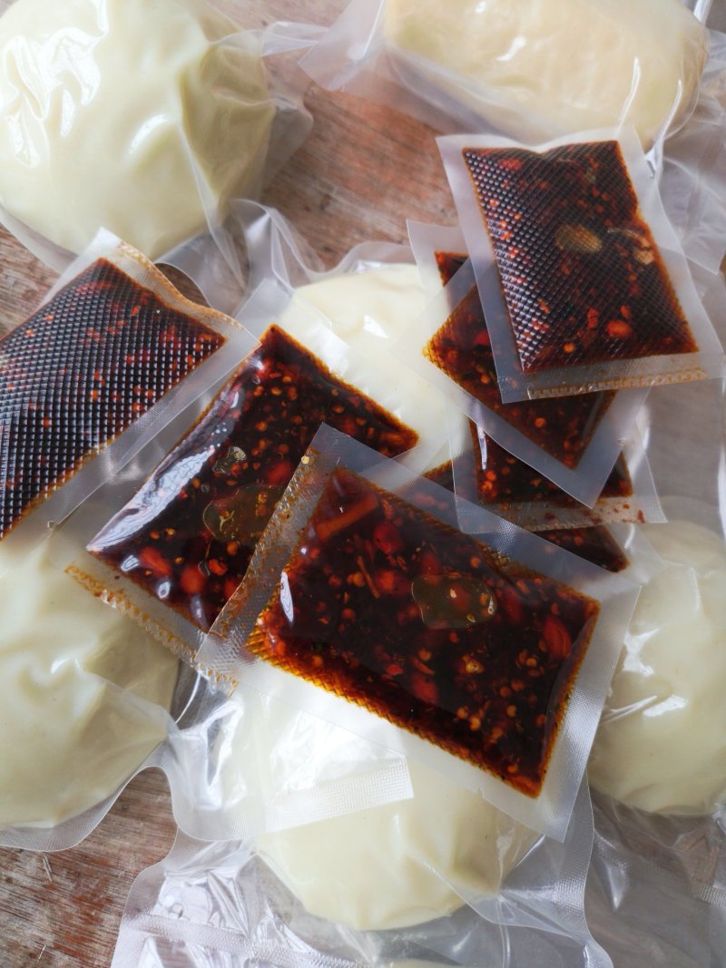 江口特色小吃米豆腐