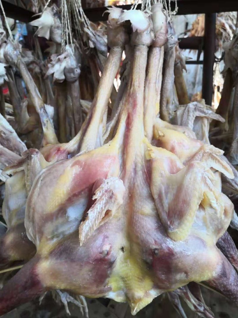 腊鸡风干鸡市场年货热卖产品