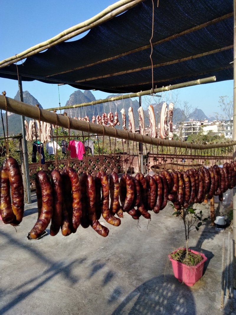 纯土猪腊肉腊肠欢迎前来订购