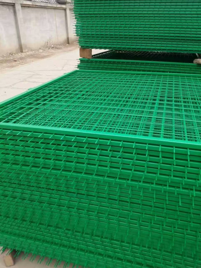 铁丝网公路护栏网圈地围栏