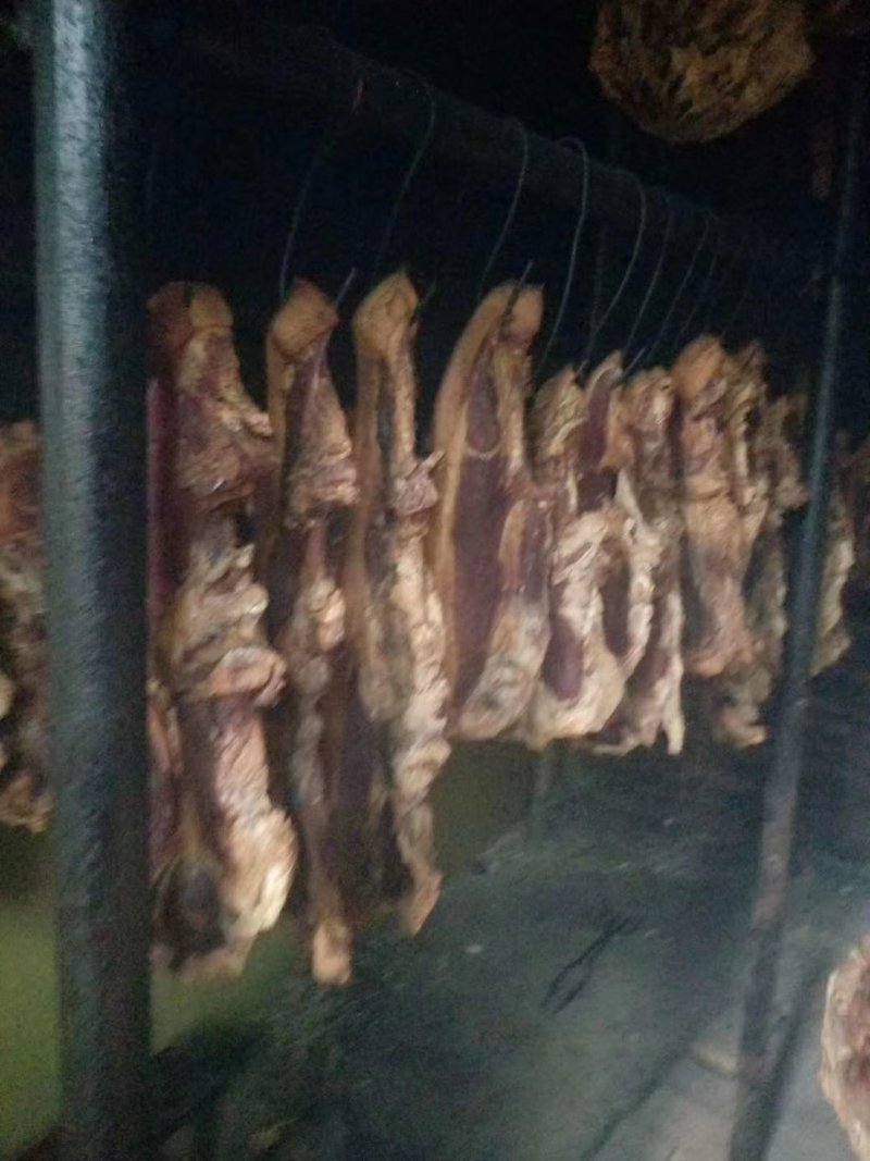 正宗四川乡村腊肉自己才火烟熏绝对正宗口感一流正宗四川特色
