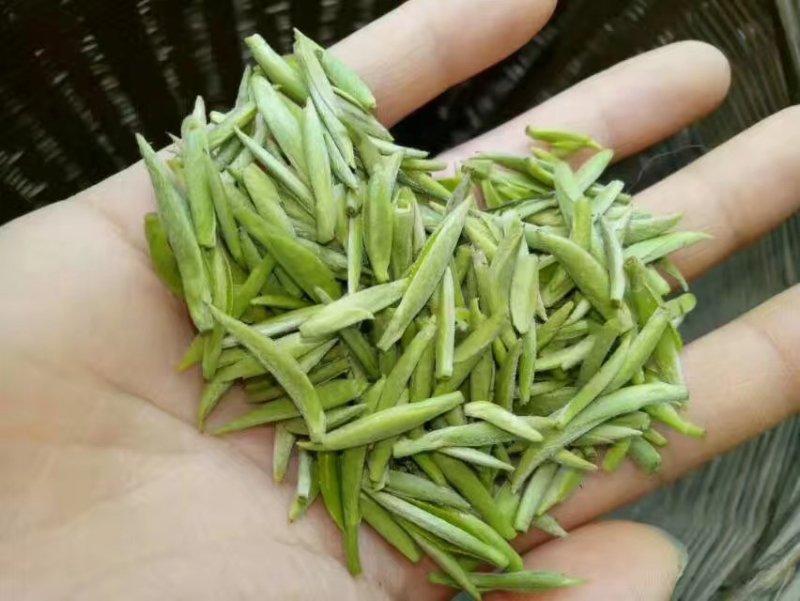 茶叶腊肉干竹笋。