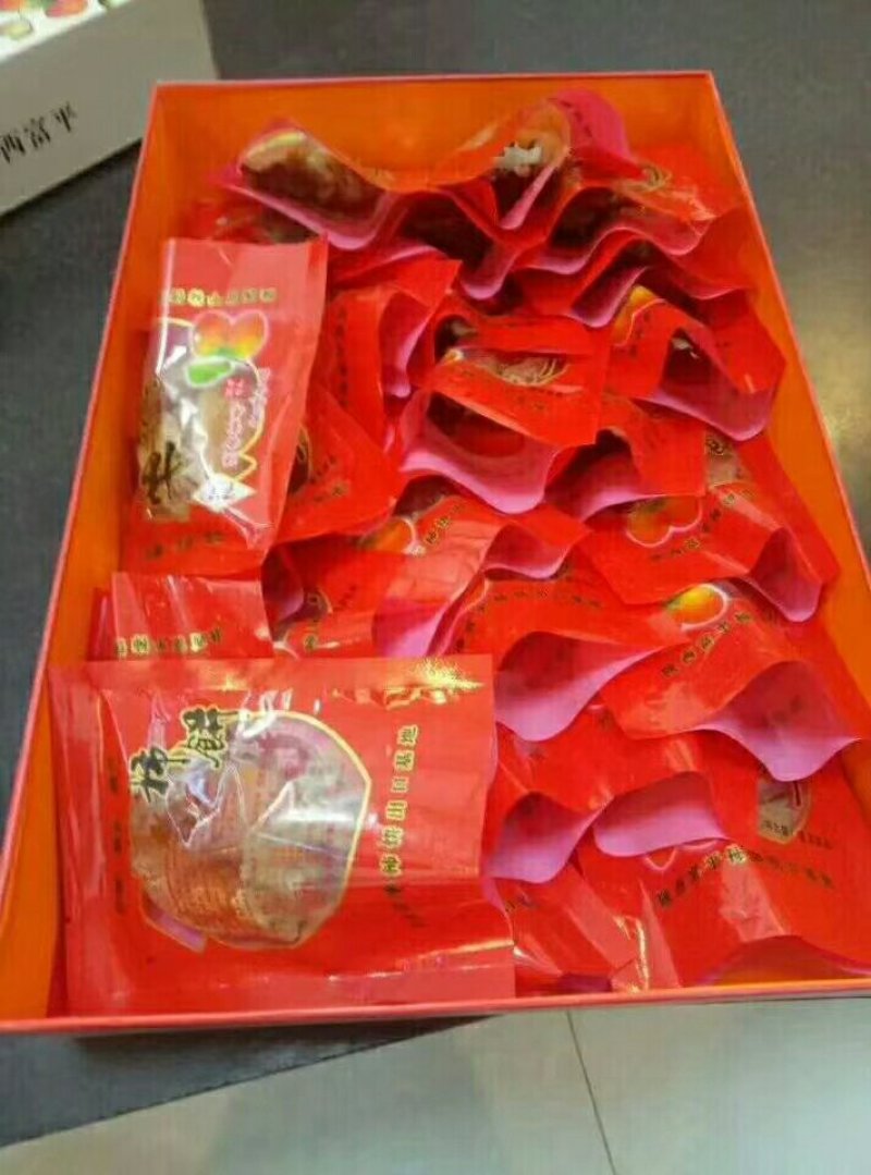 正宗富平柿饼热销中，需要的朋友联系