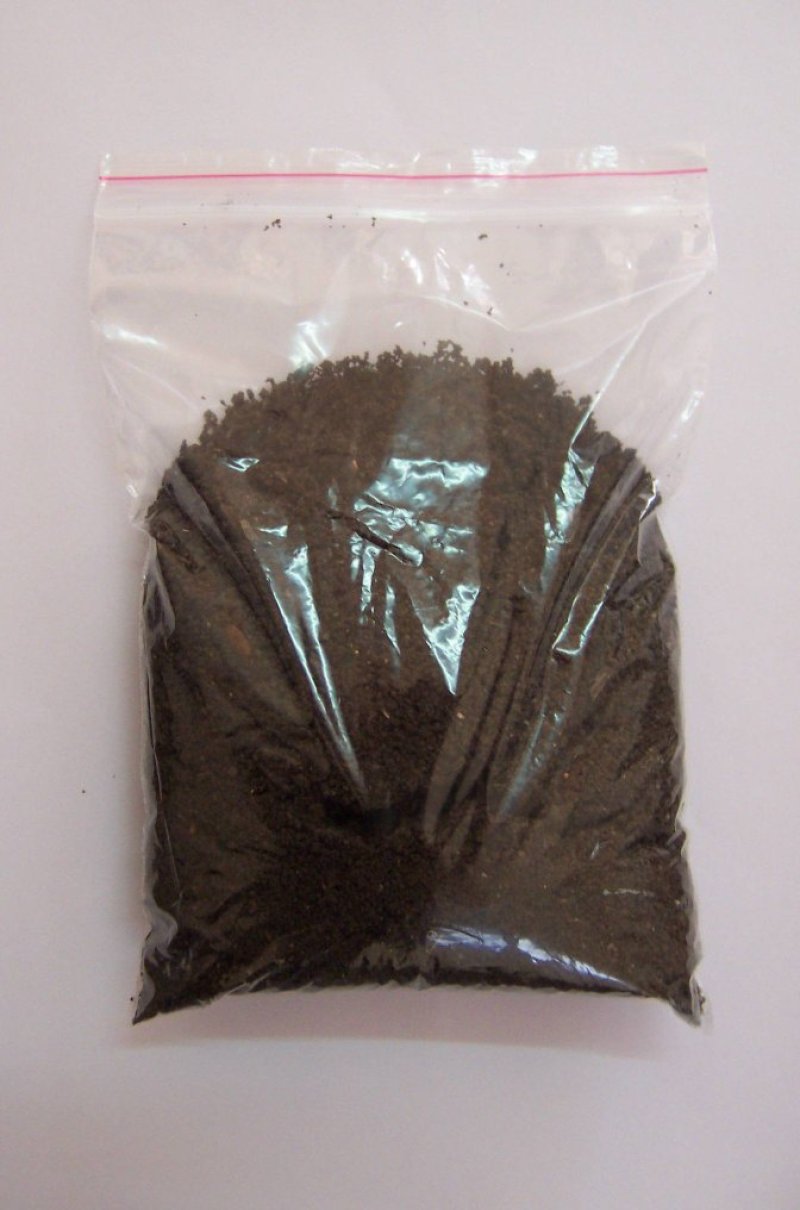各式不同的蚯蚓有机肥大量供应