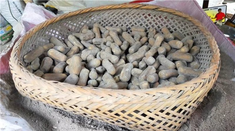 灰豆腐贵州土特产农家特色小吃灰豆腐果一件代发