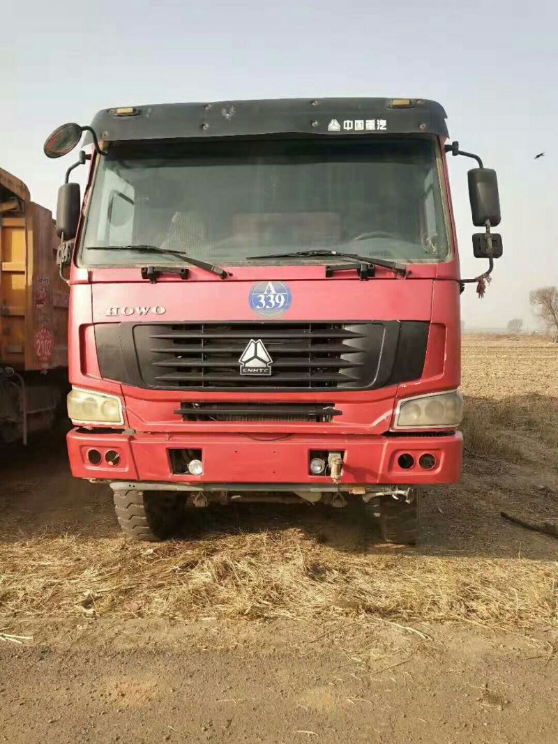 急售后八轮工程自卸车