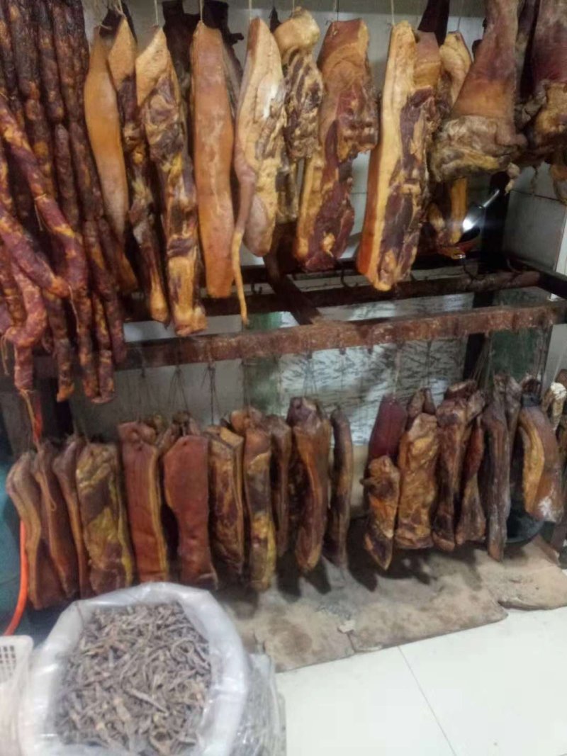 城口老腊肉，香肠