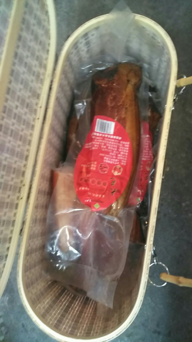 和平土黑猪腊肉香肠及礼盒