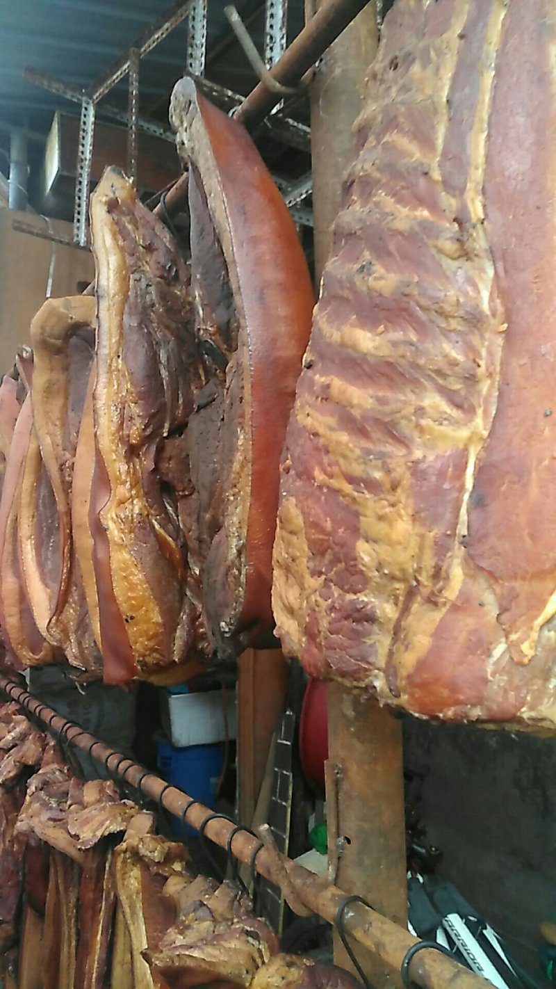 和平土黑猪腊肉香肠及礼盒